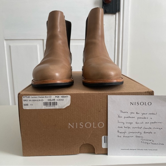 Nisolo Carmen 2.0 Chelsea in Almond - Picture 3 of 8